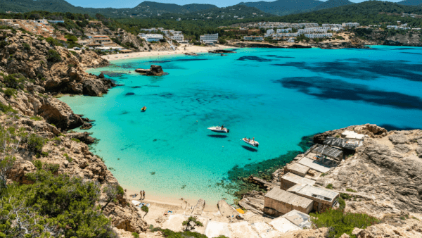 playa-ibiza-alquiler-coche