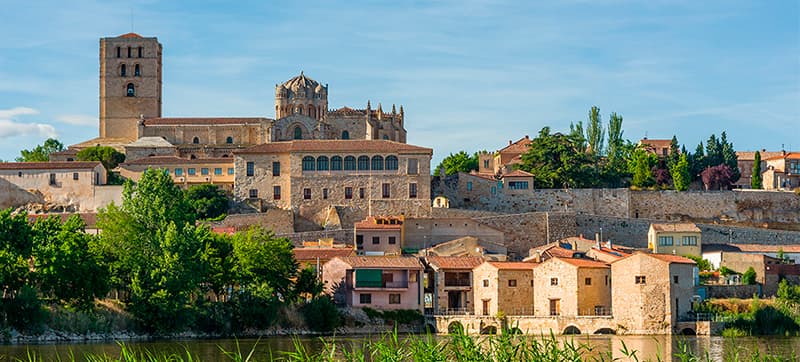 Cheap Car Hire in Zamora
