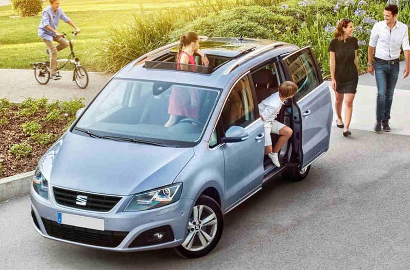 Alquiler de Coches Familiares