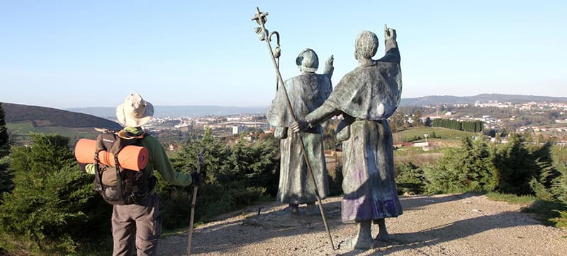 Disfruta de Santiago de Compostela con un Coche de Alquiler